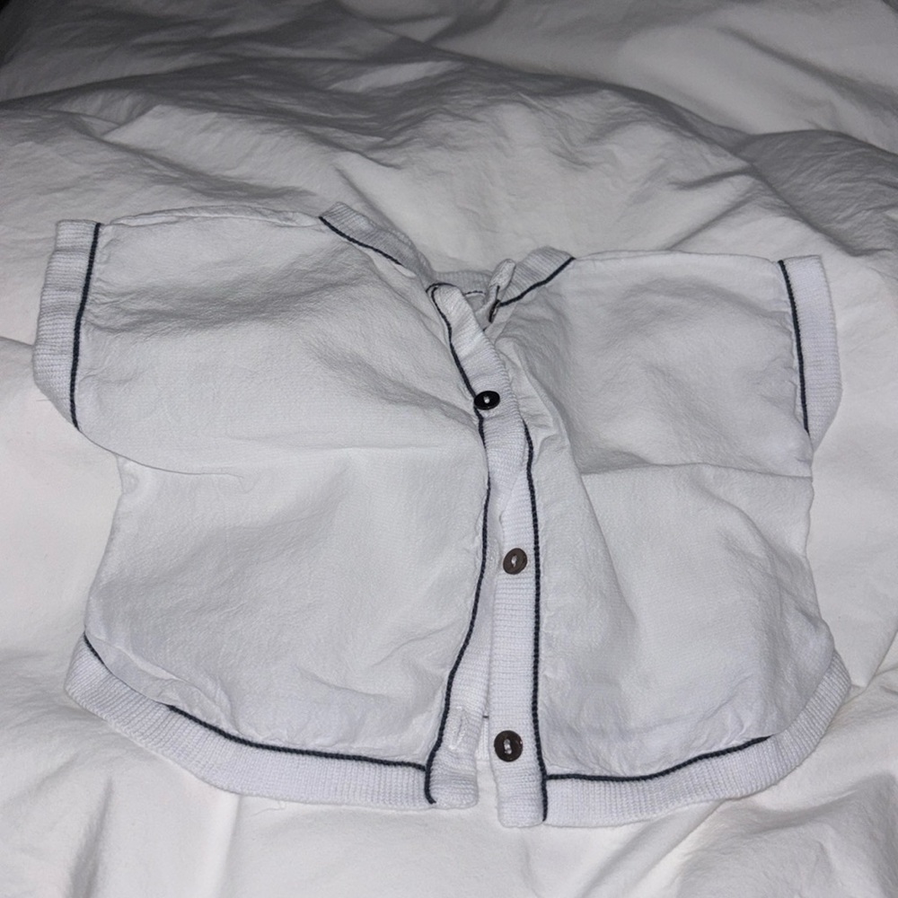 Pequeno TOCON white top